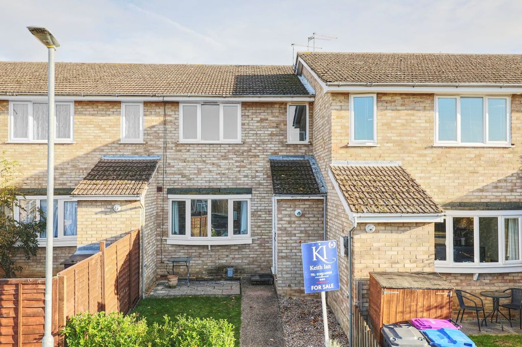 Property photo 1 of 8