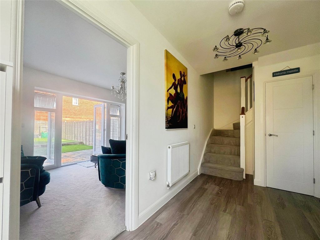 Property photo 2 of 19 Picture No. 05