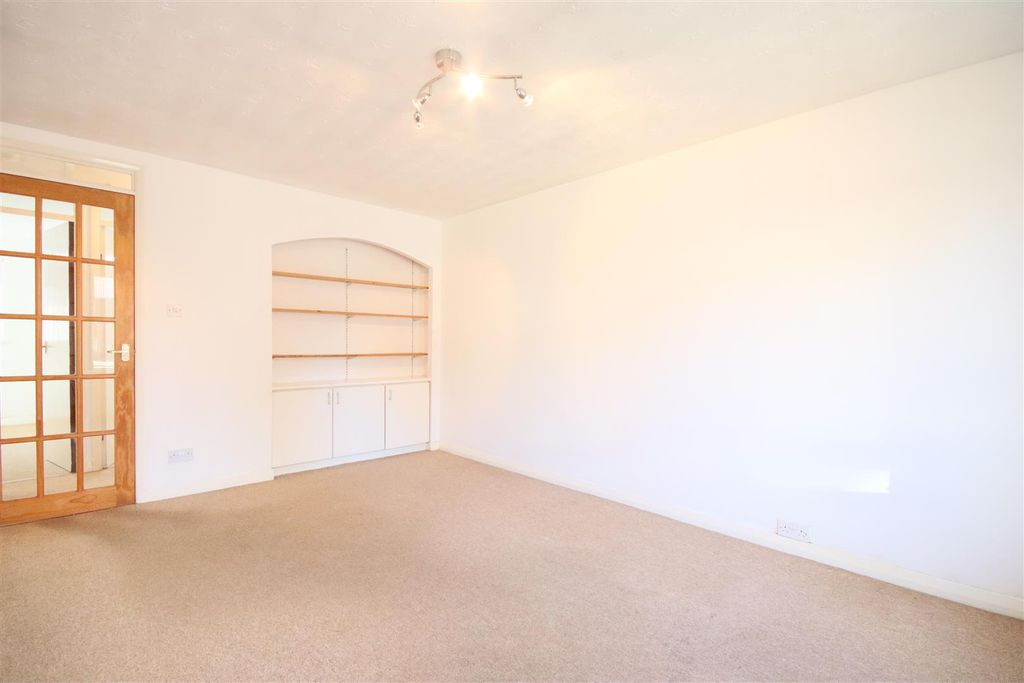 Property photo 3 of 13 Img_4998.Jpg