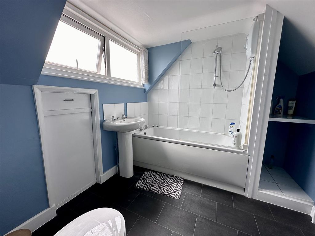 Property photo 3 of 5 Hfodccmclk2Pof4Szsoiia.Jpg