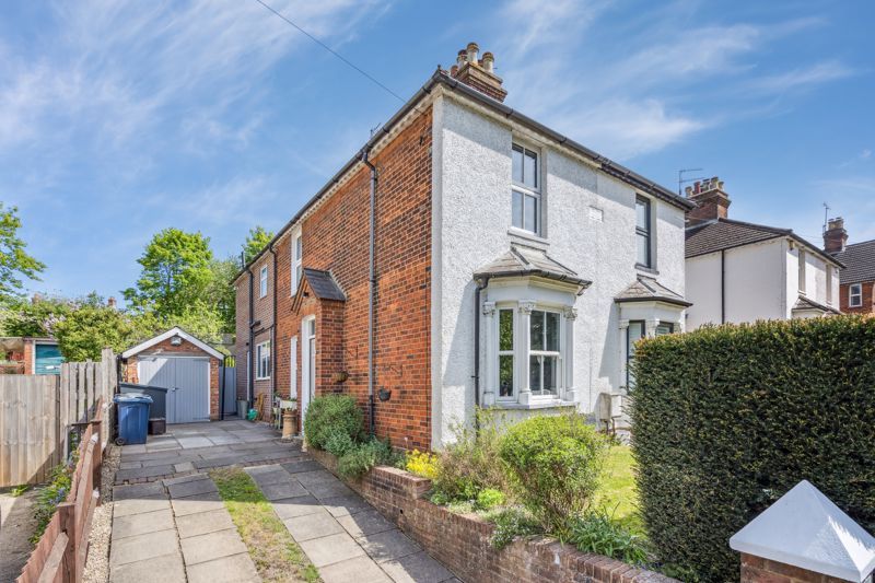 Property photo 1 of 26 Photo 12