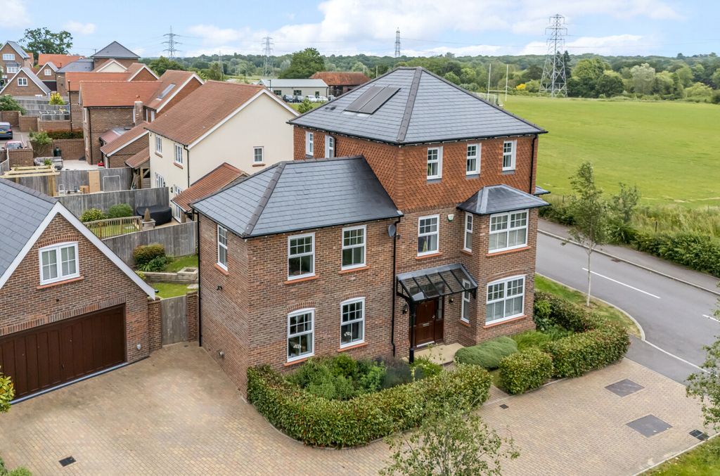 Property photo 1 of 24 1138952Dr (4).Jpg