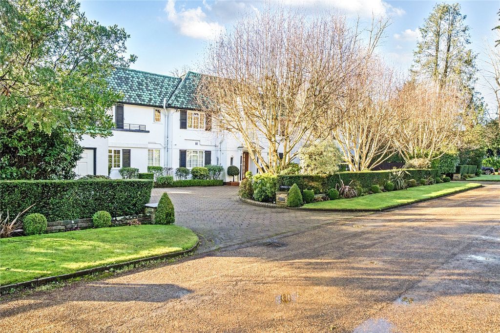 Property photo 1 of 38 Picture No. 96