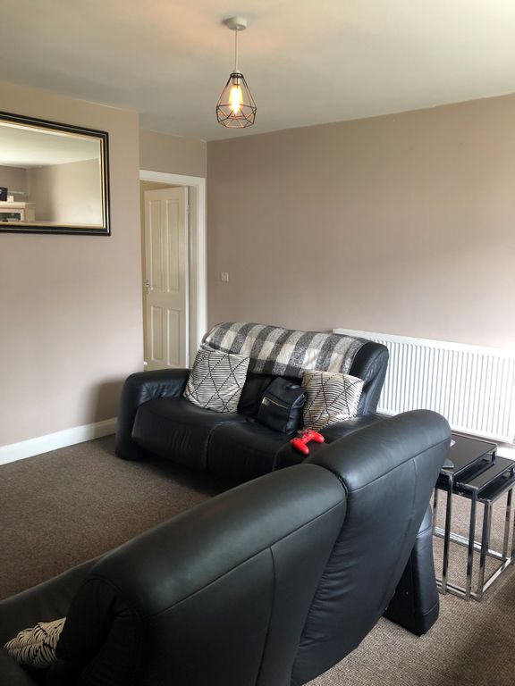 Property photo 2 of 5