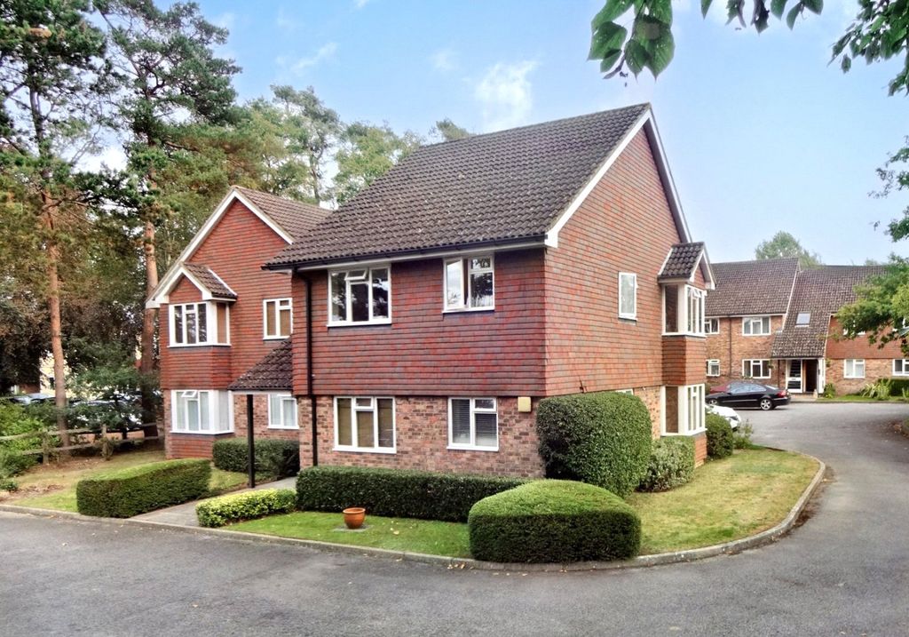 Property photo 1 of 7 1