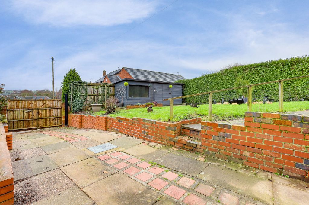 Additional image 27 of 5 bed detached house for salePark Drive, Ilkeston DE7