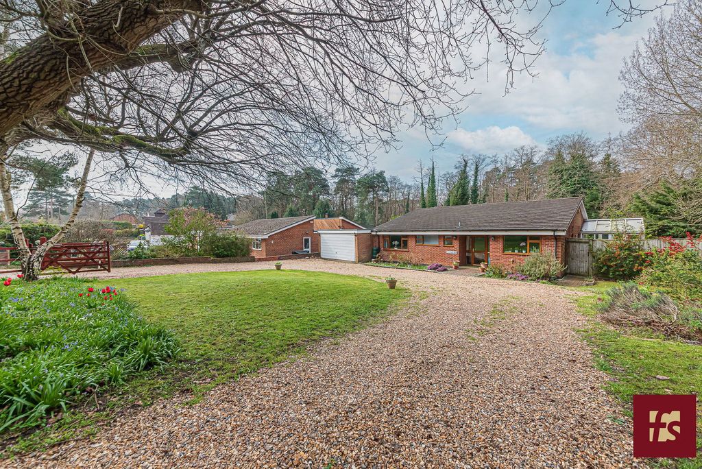 Property photo 1 of 20