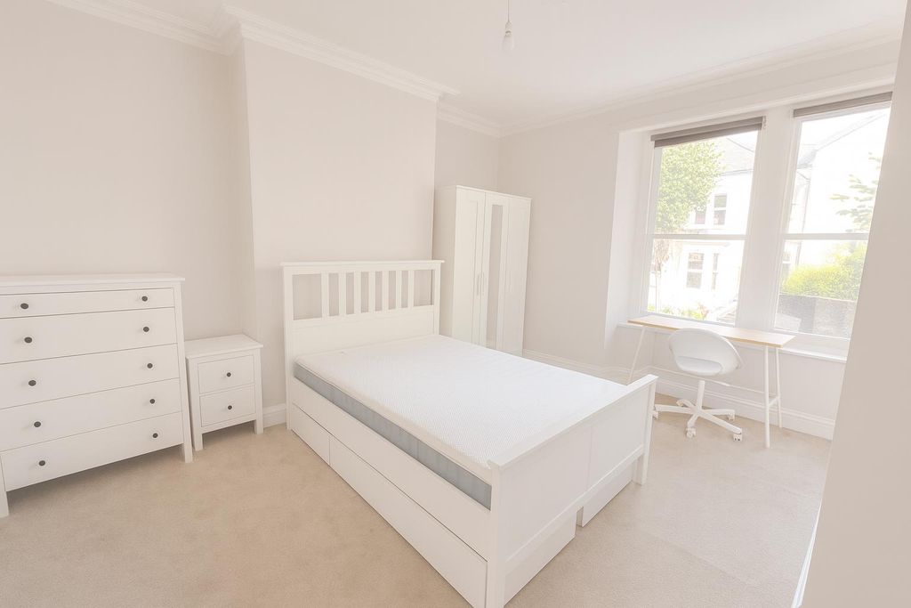 Property photo 1 of 6 R4 Edit.Png