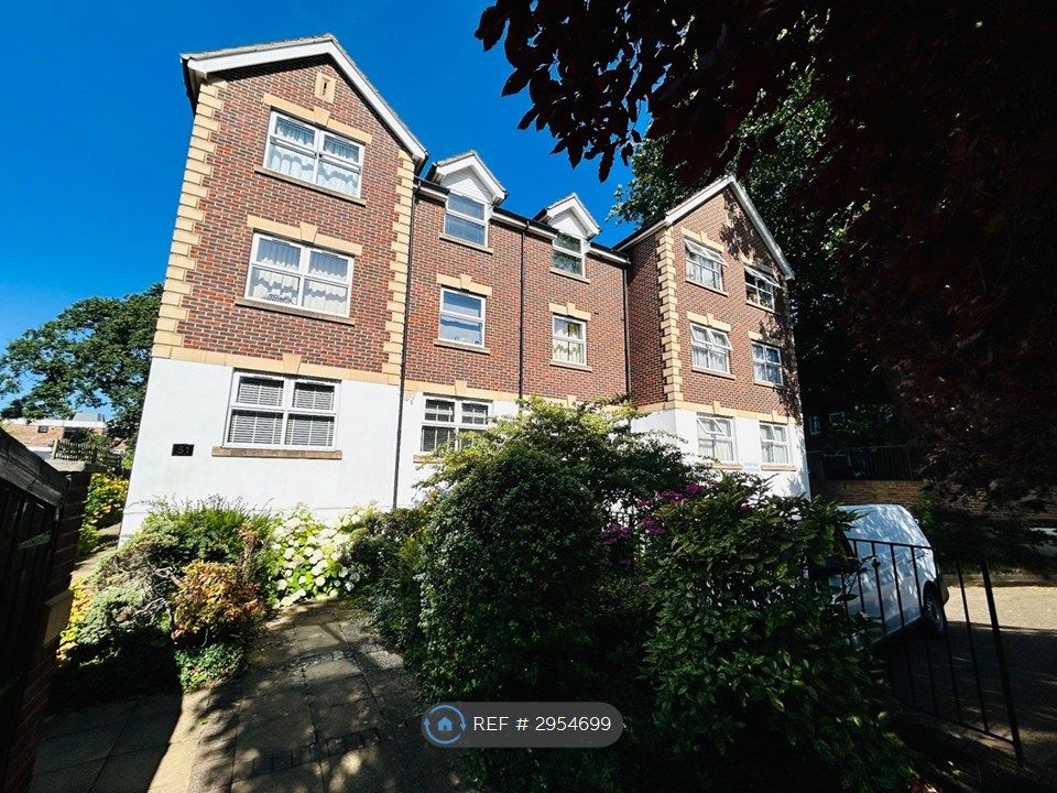 Property photo 1 of 22