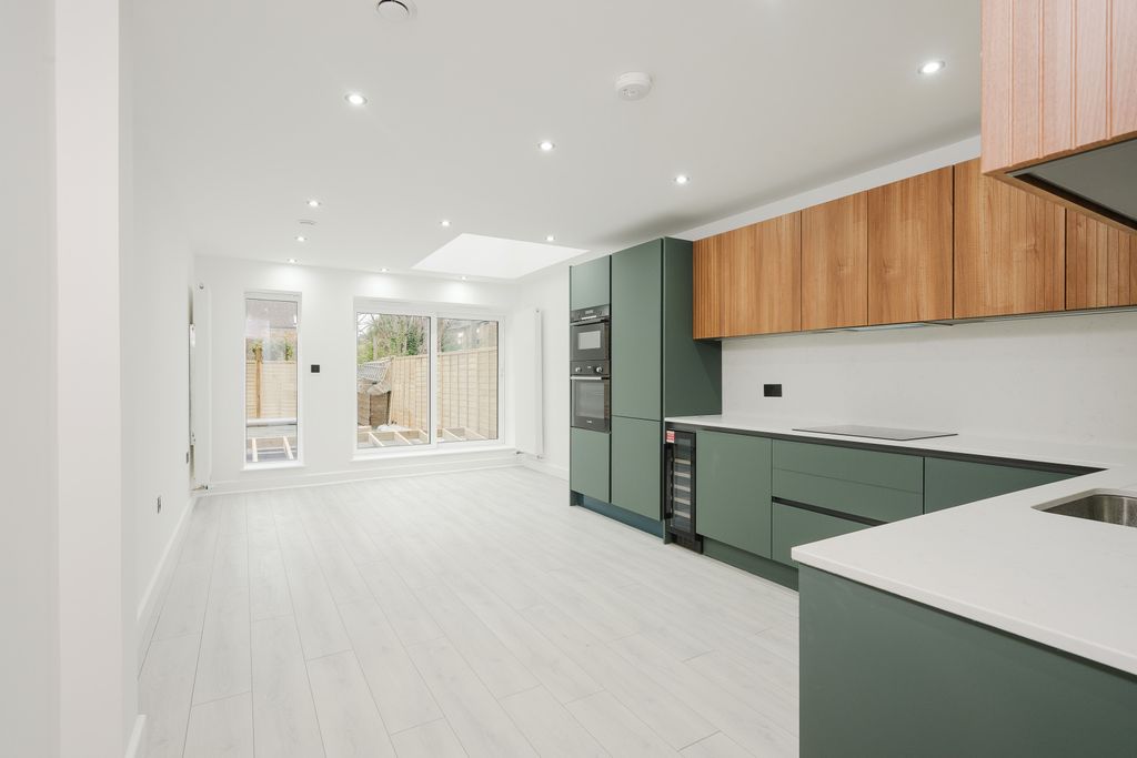 Property photo 1 of 12 Picture No. 03