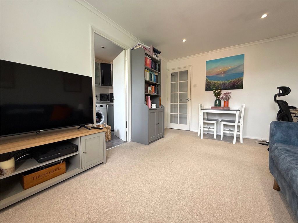 Property photo 3 of 8 Picture No. 03