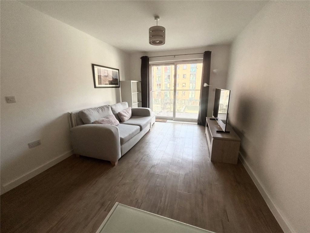 Property photo 2 of 13 Picture No. 05