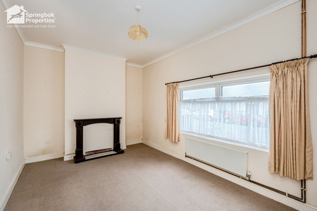 Property photo 3 of 17 Image 2