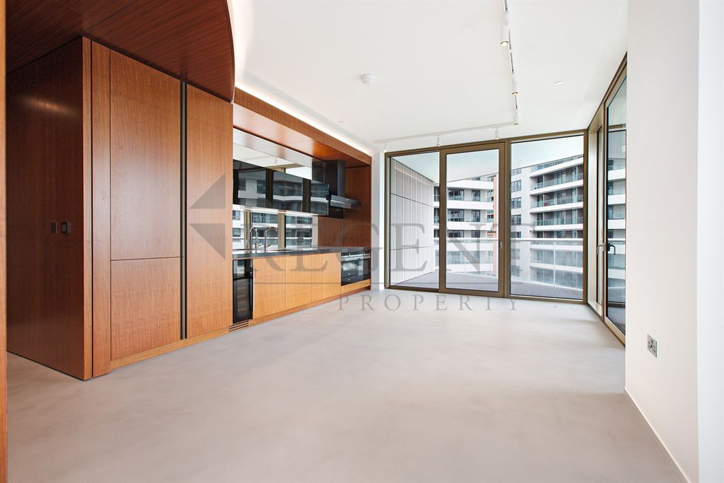 Property photo 1 of 14 Reception