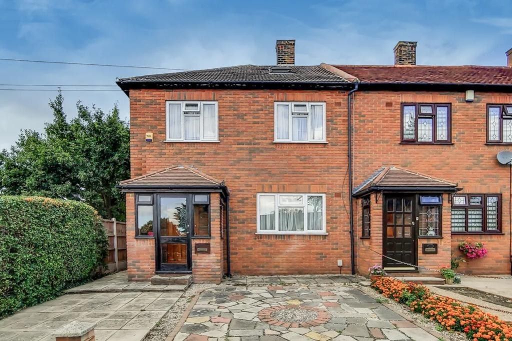 Property photo 1 of 11 1d3Ac58A-2Cf5-409E-Bec2-F060cd8c19B9