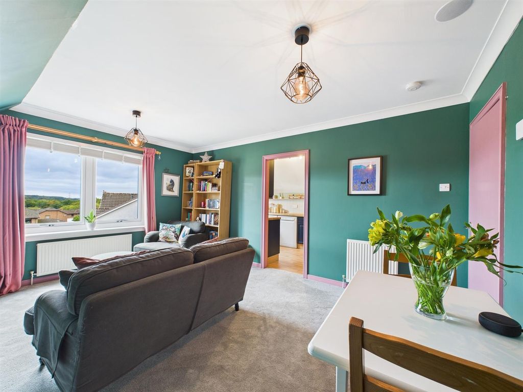 Property photo 2 of 16 Cam01486G0-Pr0879-Still002.Jpg