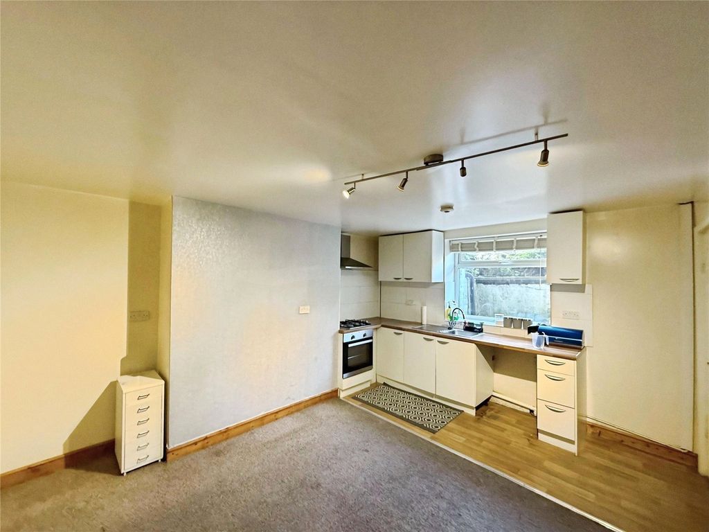 Property photo 2 of 10 Picture No. 07