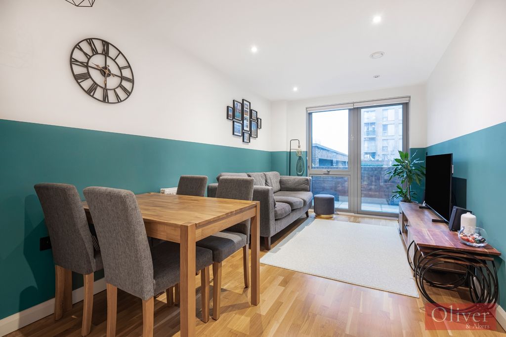 Property photo 2 of 10 Photo 6