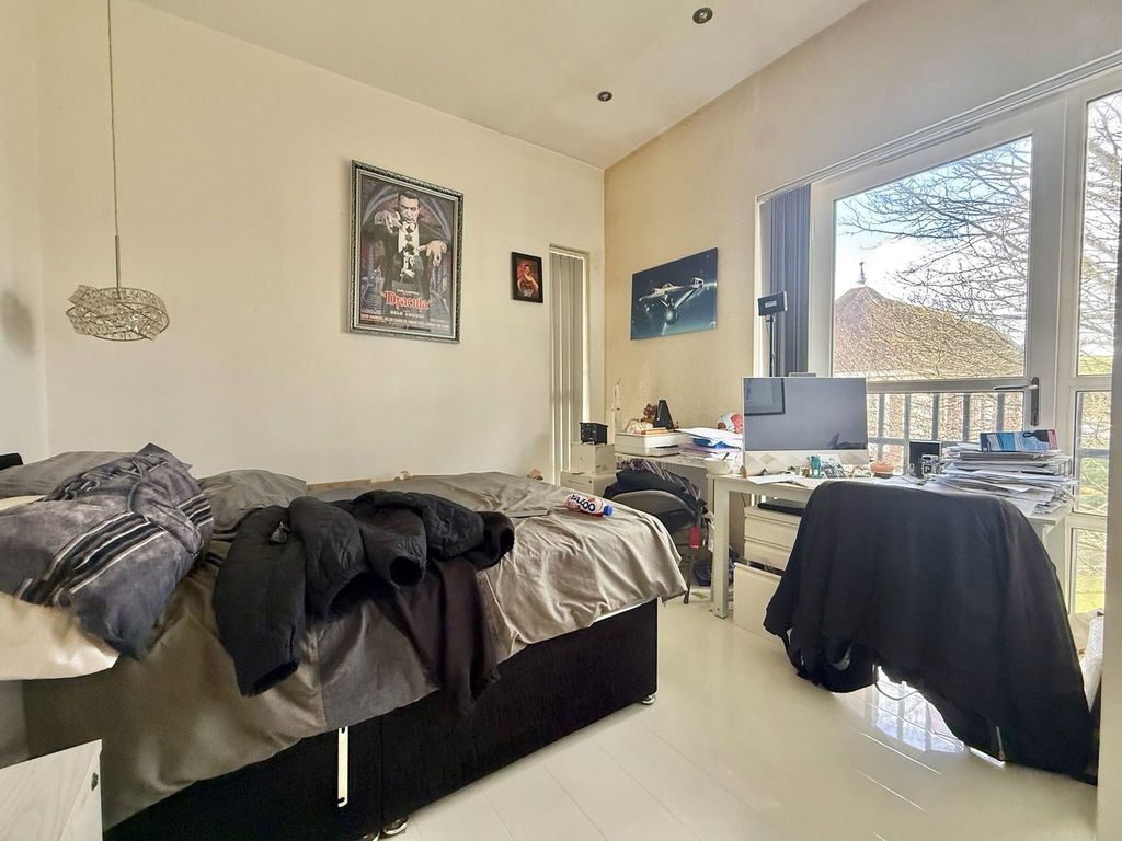 Additional image 8 of 2 bed flat for saleLowbridge Walk, Bilston WV14