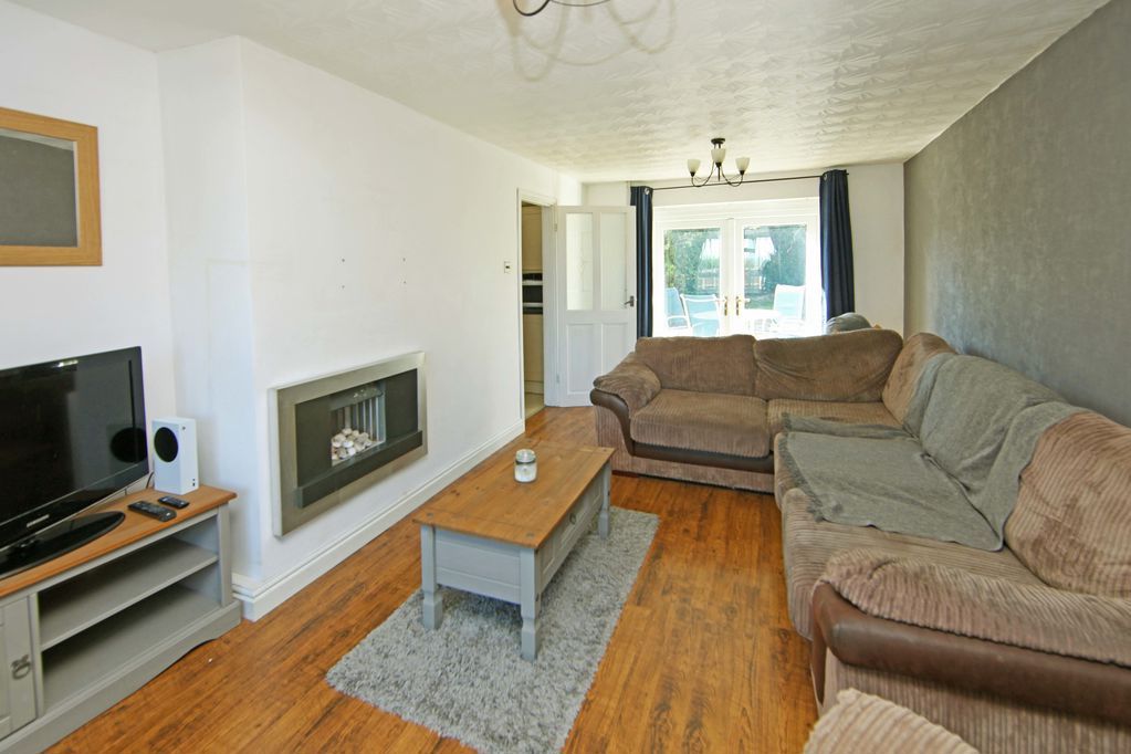 Property photo 2 of 16 Photo 2