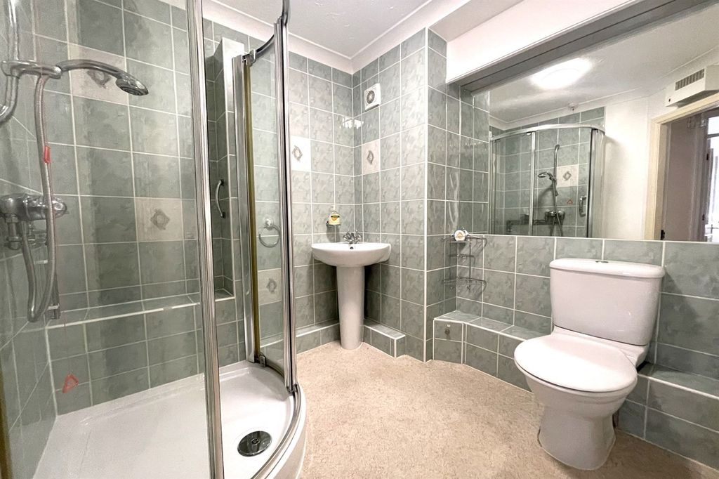 Additional image 8 of 1 bed property for saleTabley Road, Knutsford WA16