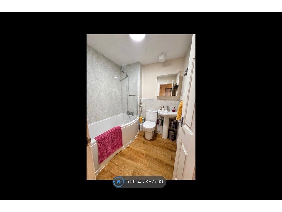 Property photo 3 of 4