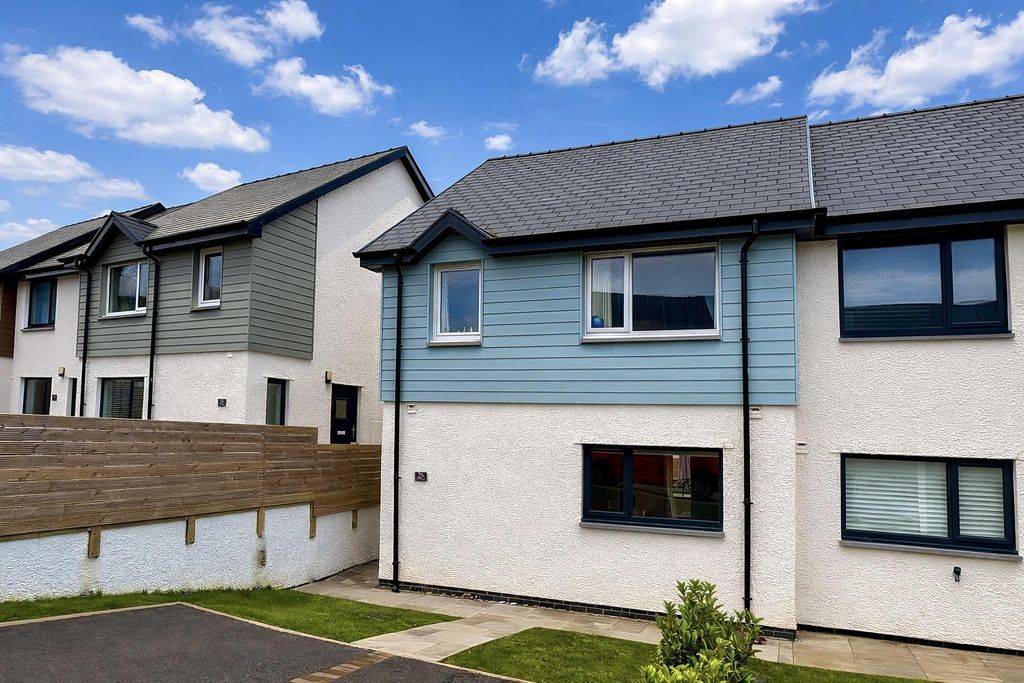 Property photo 1 of 25 728Bbf7Def3007F319c84A3E94072654.Jpeg