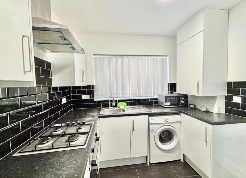 Property photo 1 of 9 2.Jpg