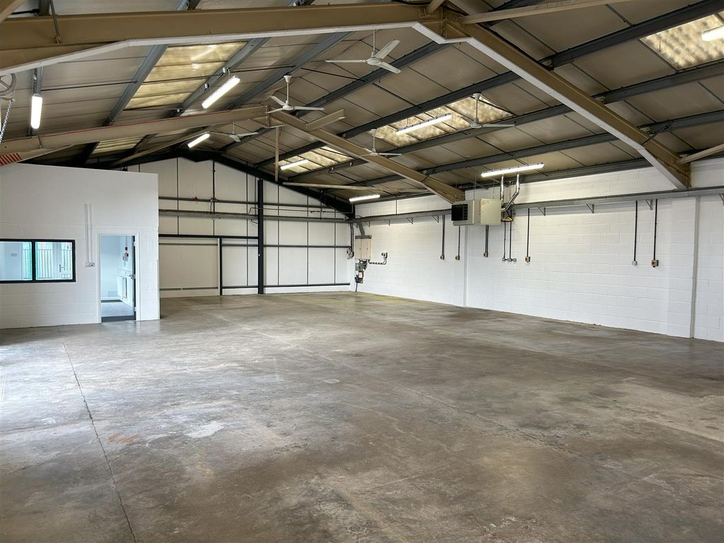 Property photo 2 of 5 1.Jpeg