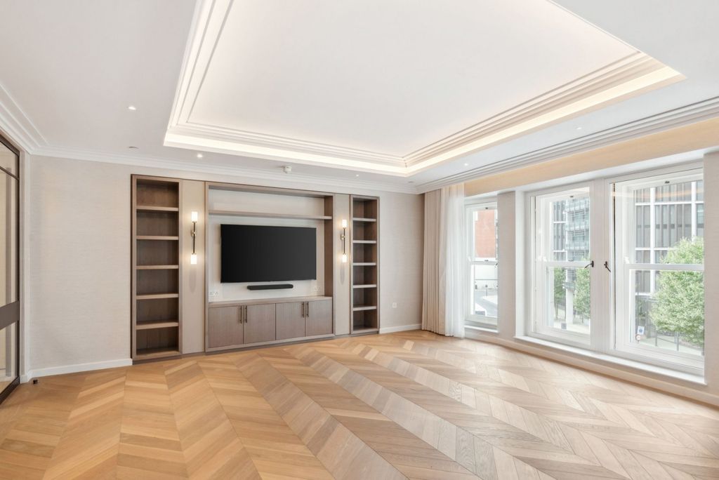 Property photo 1 of 29 Reception Room