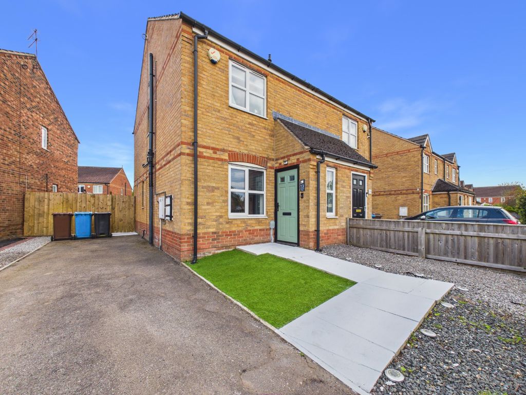 Property photo 1 of 15 5006991