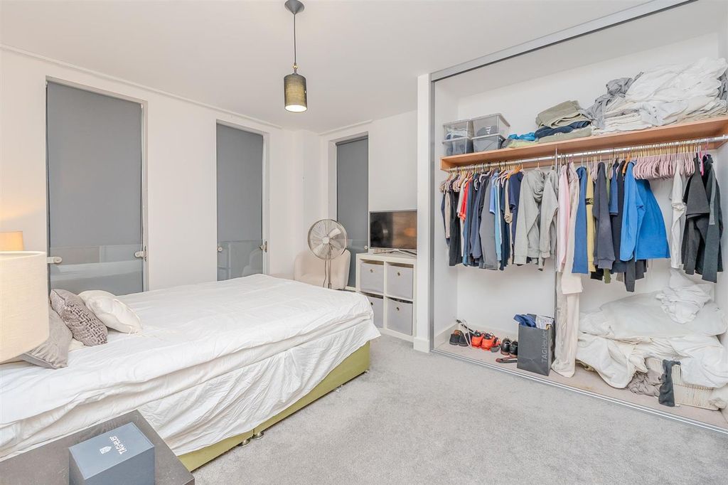 Property photo 3 of 19 148-Invicita-Bs1-13.Jpg