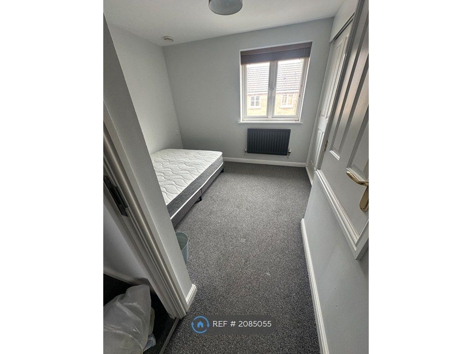 Property photo 2 of 11 Room 2