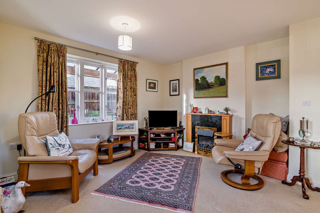 Property photo 3 of 11 Picture No. 13