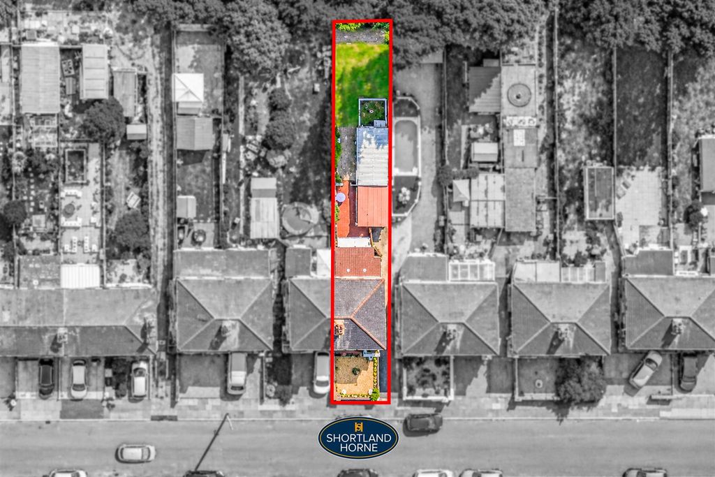 Property photo 2 of 19 Tonbridge2.Png