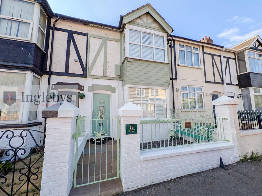 Property photo 1 of 24