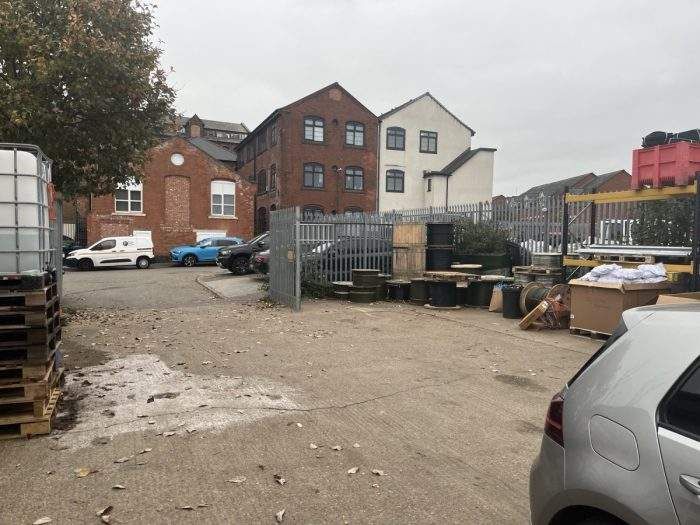 Property photo 2 of 6