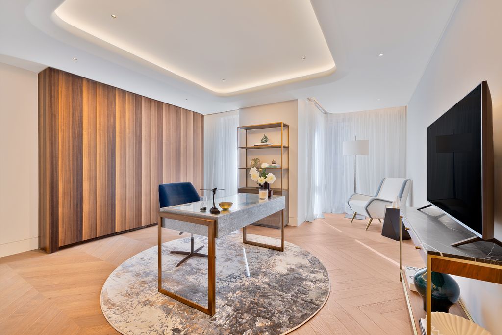 Property photo 3 of 26