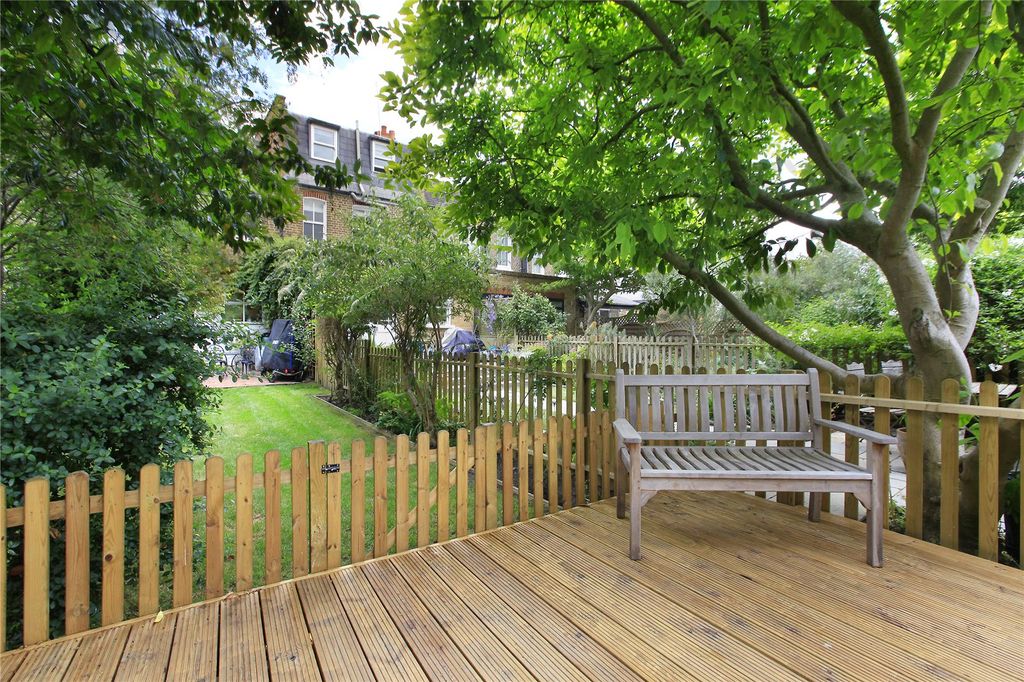 Property photo 1 of 22