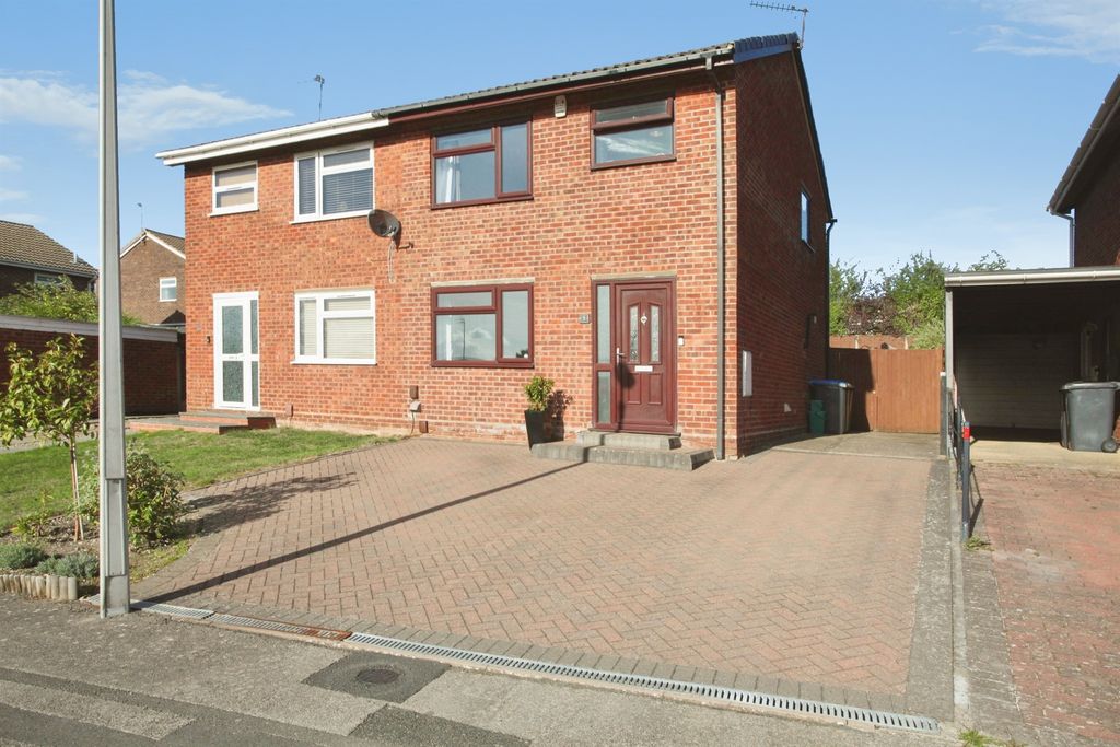 Property photo 1 of 18