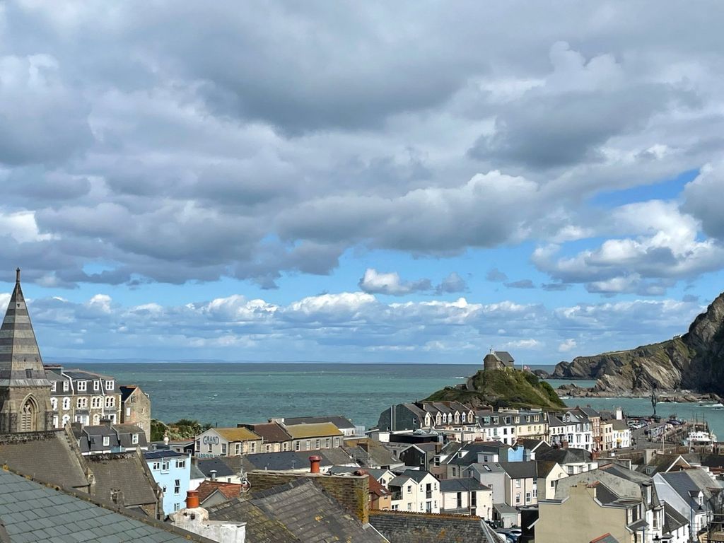 Property photo 2 of 12 Picture No. 34