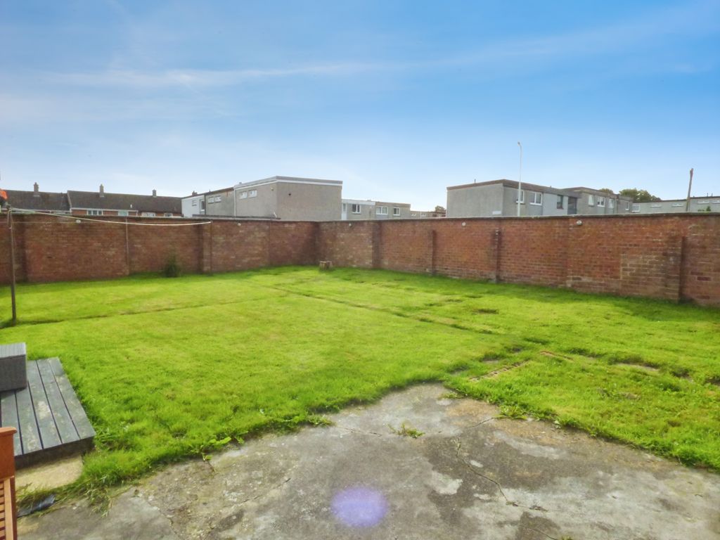 Property photo 2 of 25 Rear Garden