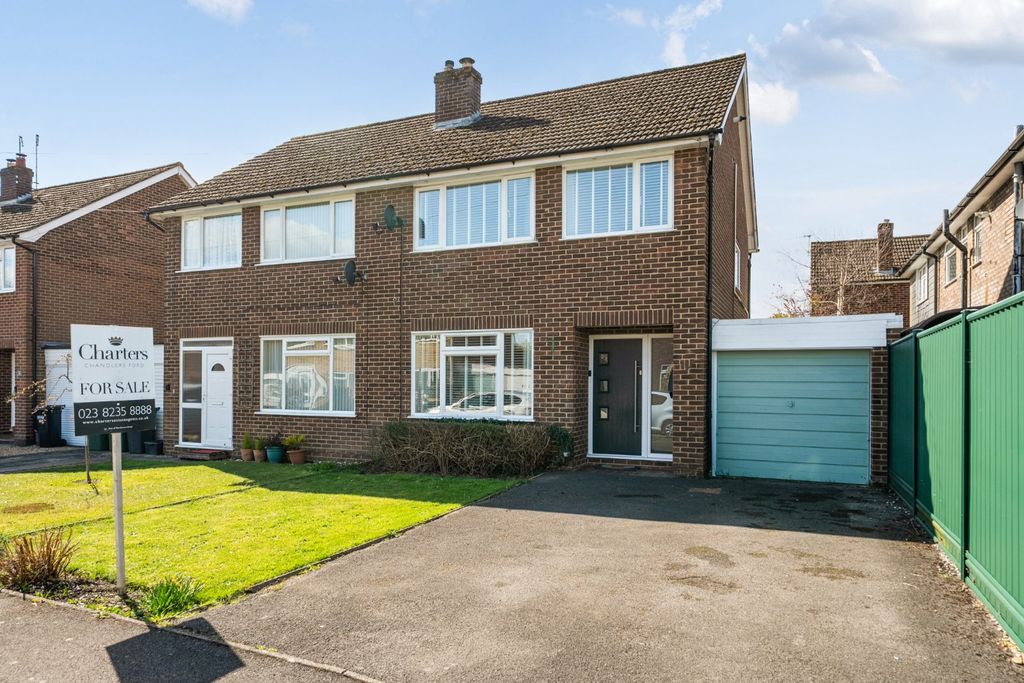 Property photo 1 of 12 Picture No. 22