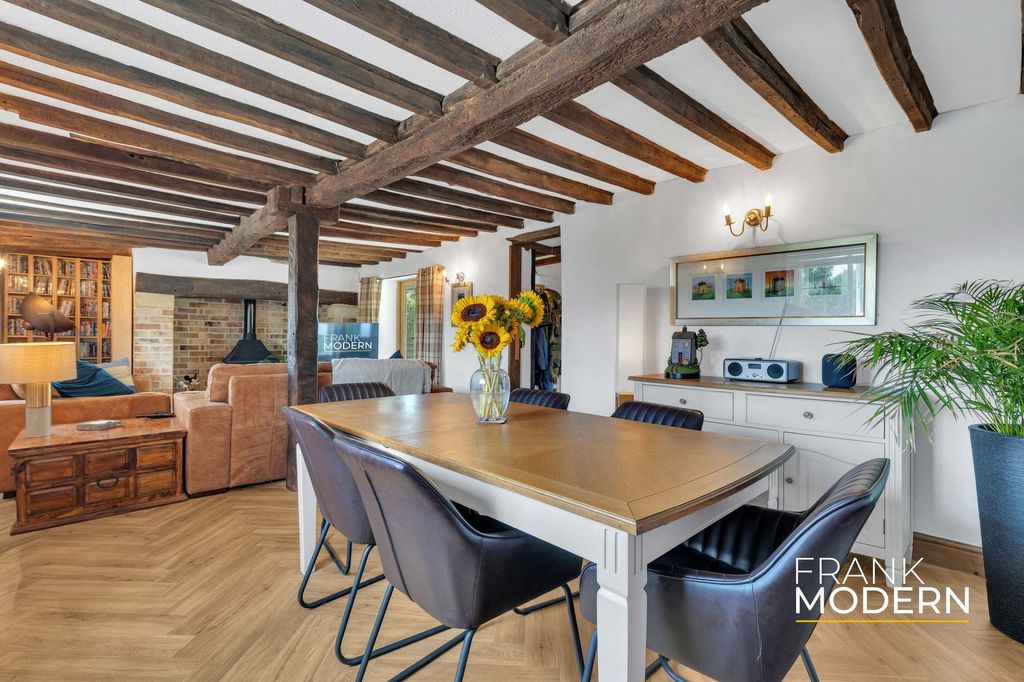 Property photo 3 of 41 Dining Area