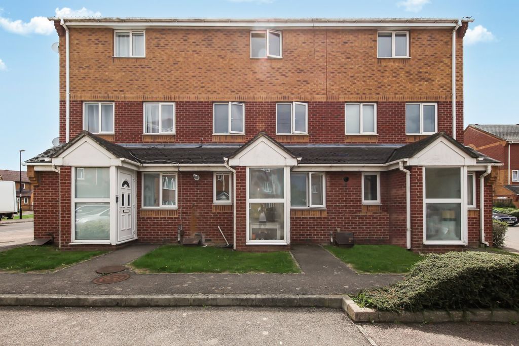 Property photo 1 of 12