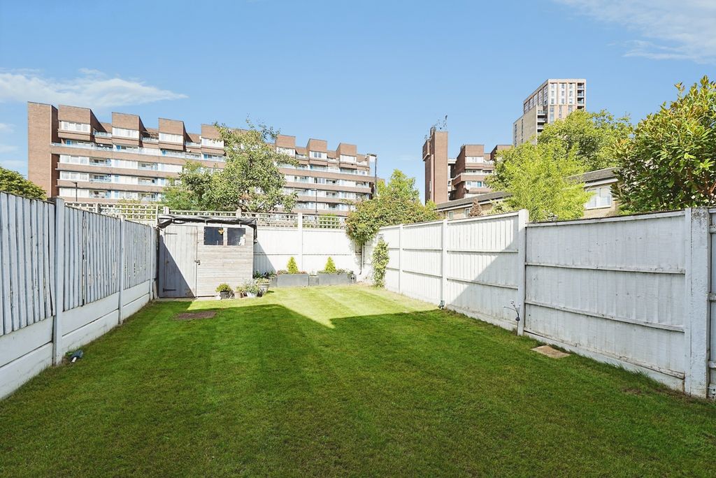 Property photo 2 of 19 Pbox-Img.Jpg