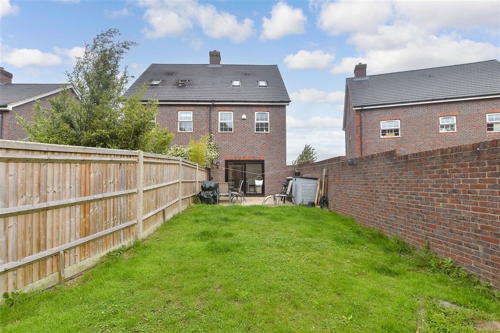 Property photo 2 of 16 Rear Garden