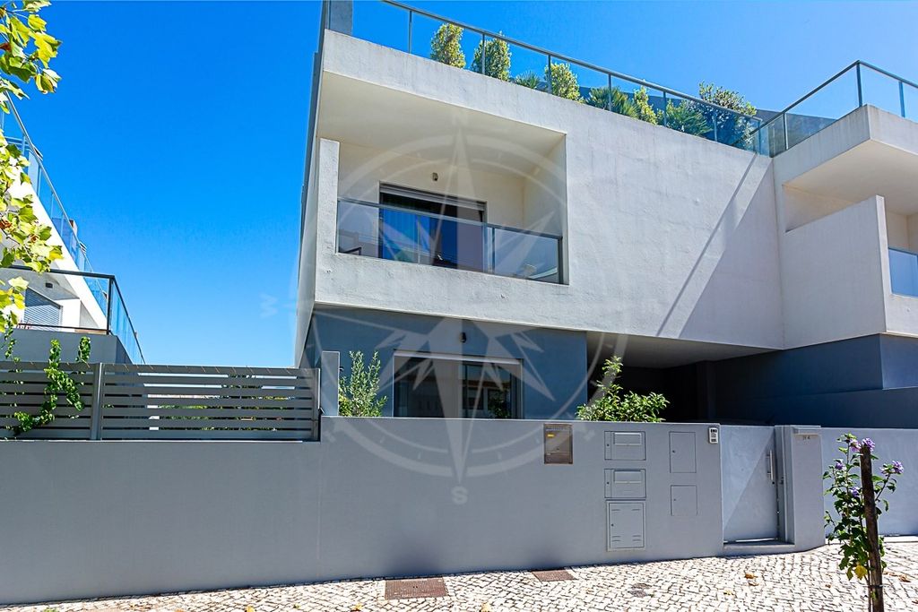 Property photo 2 of 30