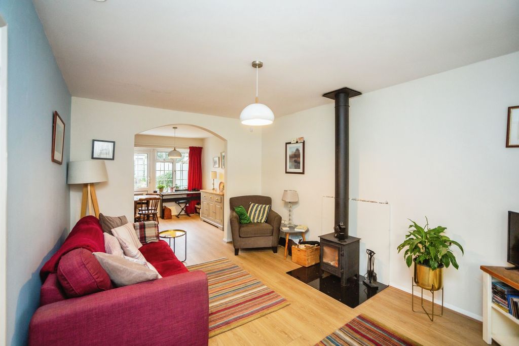 Property photo 2 of 15