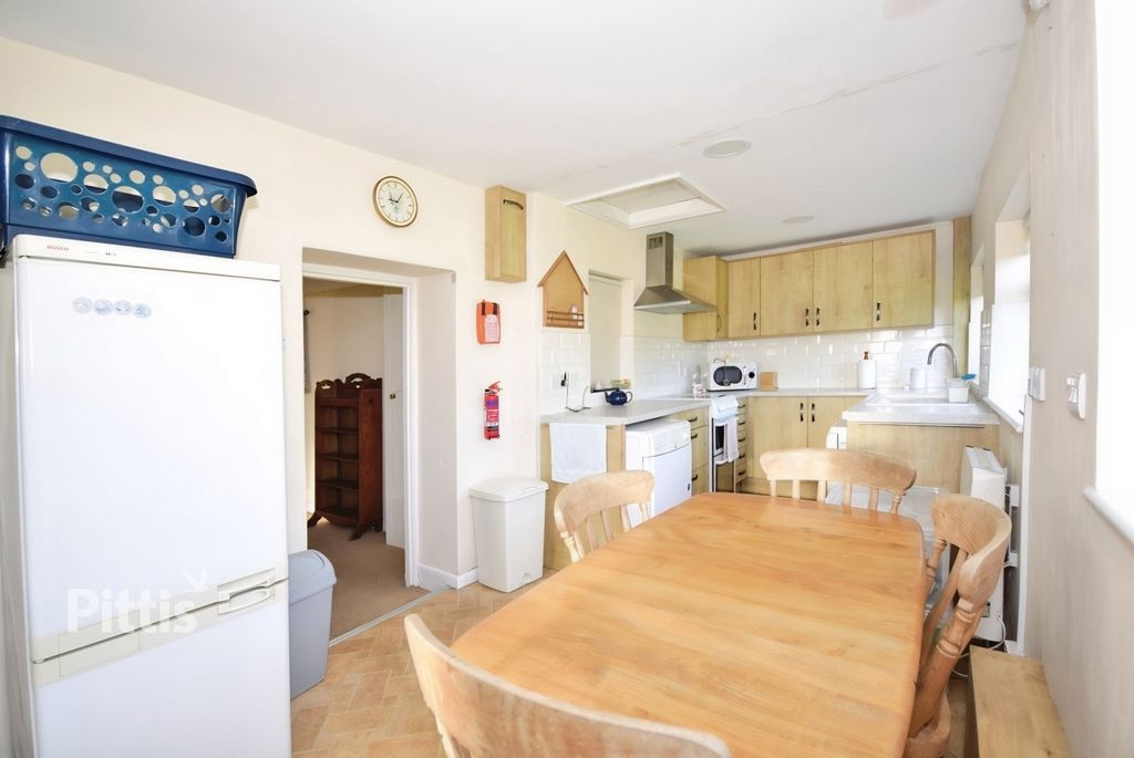 Property photo 3 of 15 Feb686Ec-Fileacce...